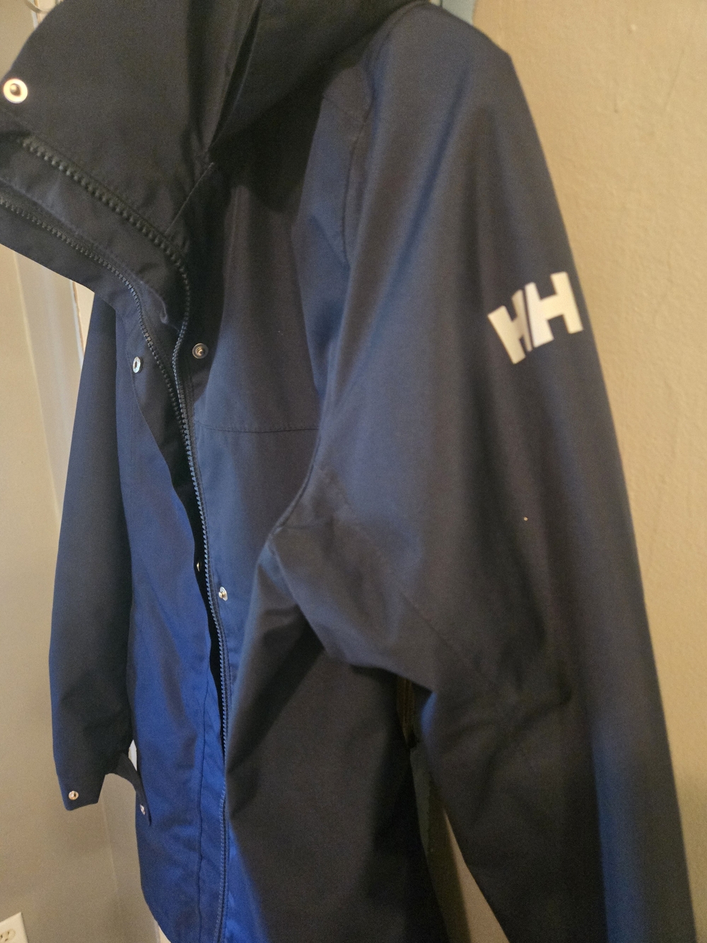 Helly Hansen Womens Navy Light Winter Hooded Jacket - Picture 2 of 4